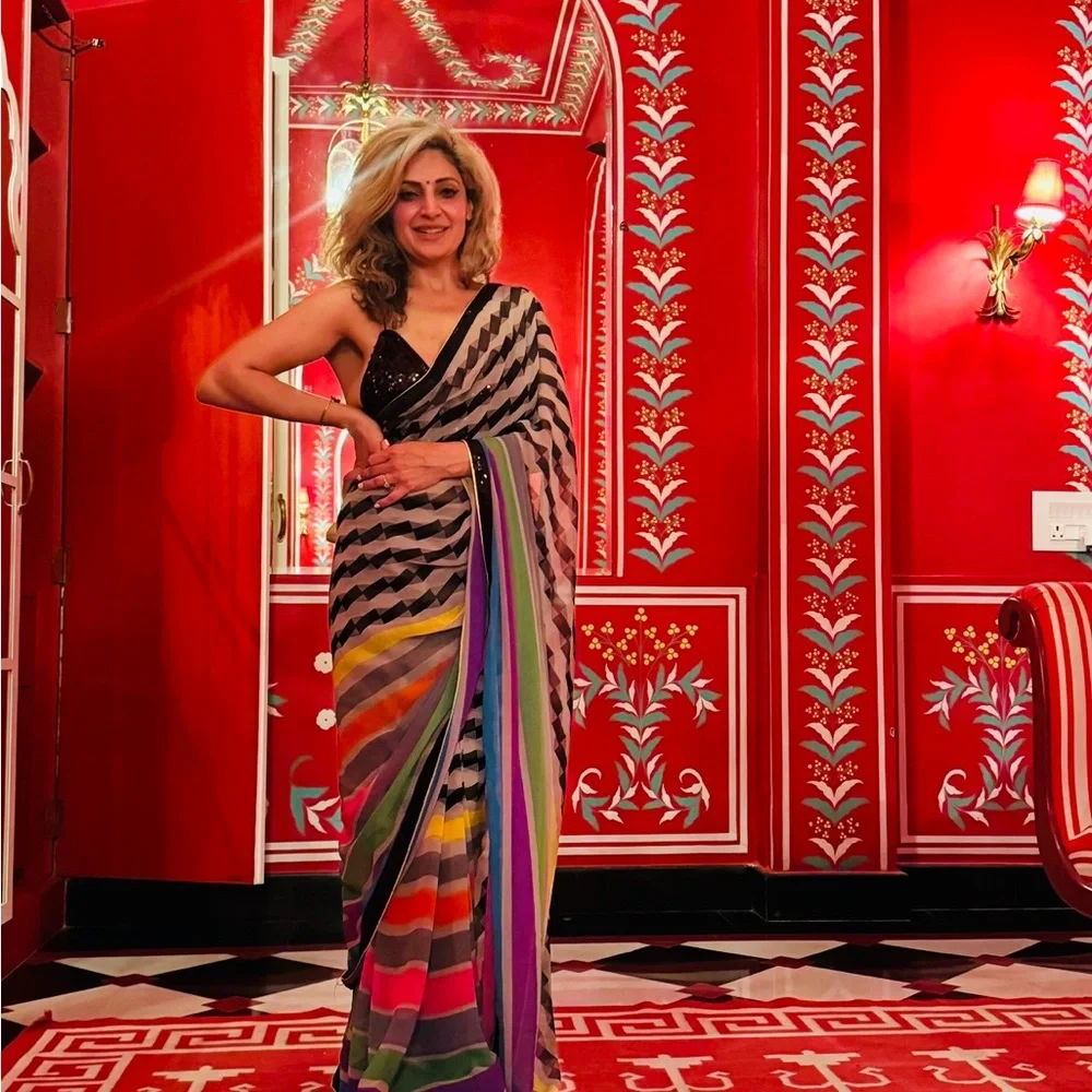Vibrant Multicolor Striped Saree - Picture 5 of 9